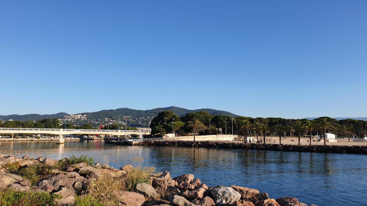 Garden&beach sea view apartment Cannes Mandelieu Buitenkant foto